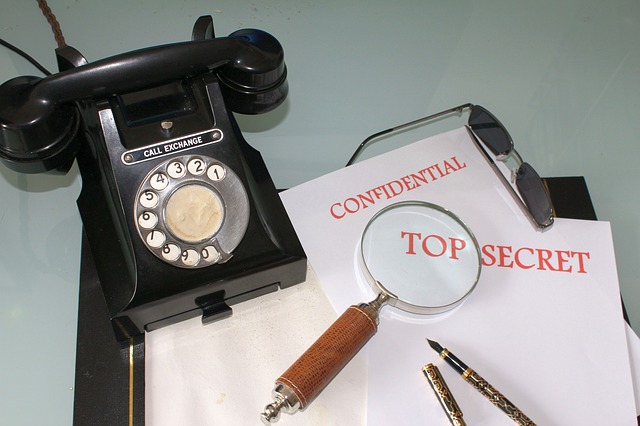 telefon a špionáž